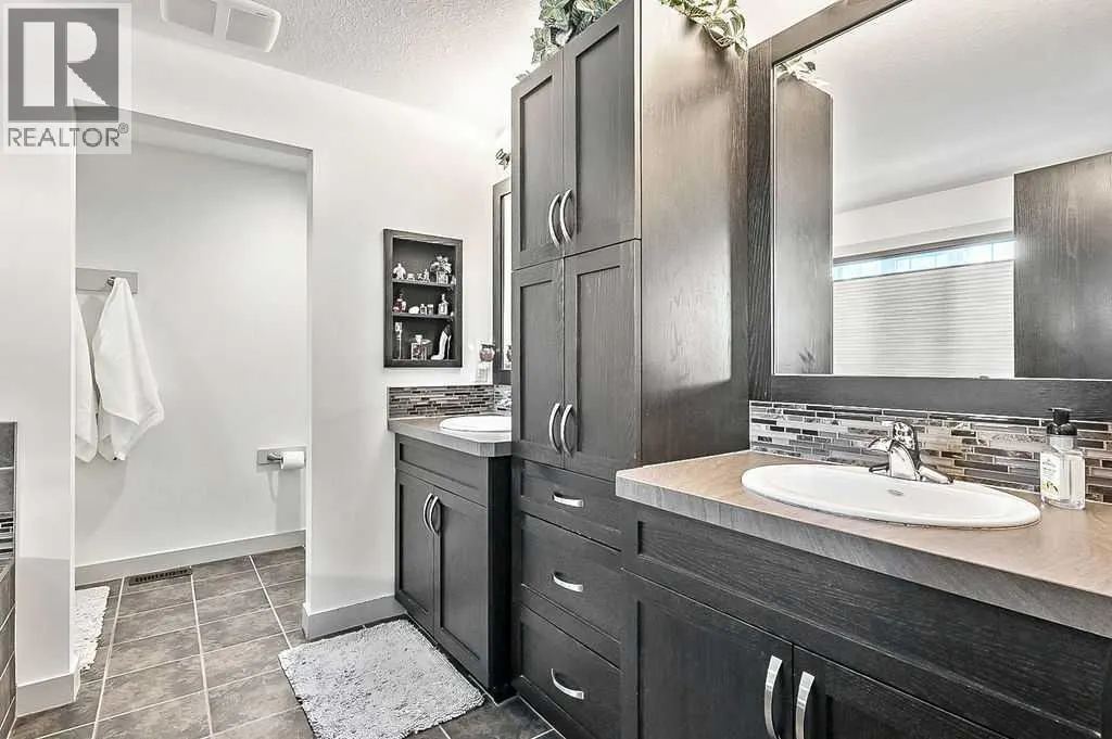 73 Evanspark Way NW