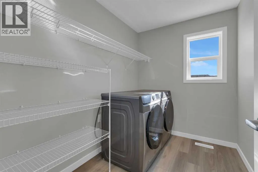 69 Silver Spruce Road SW