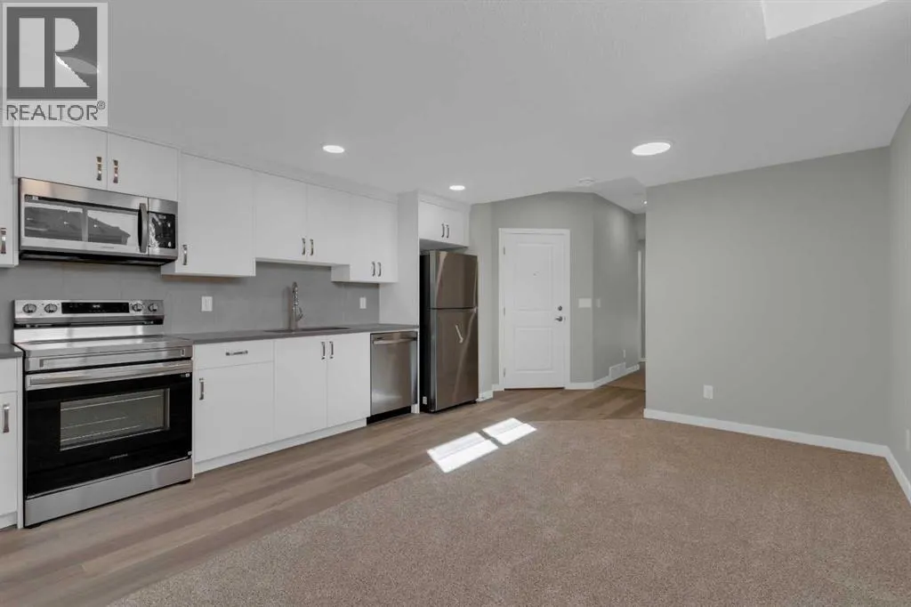 69 Silver Spruce Road SW