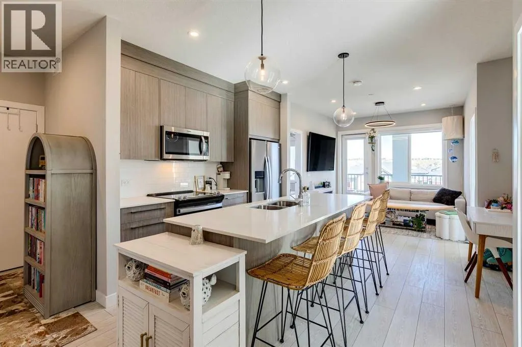 1305, 111 Wolf Creek Drive SE