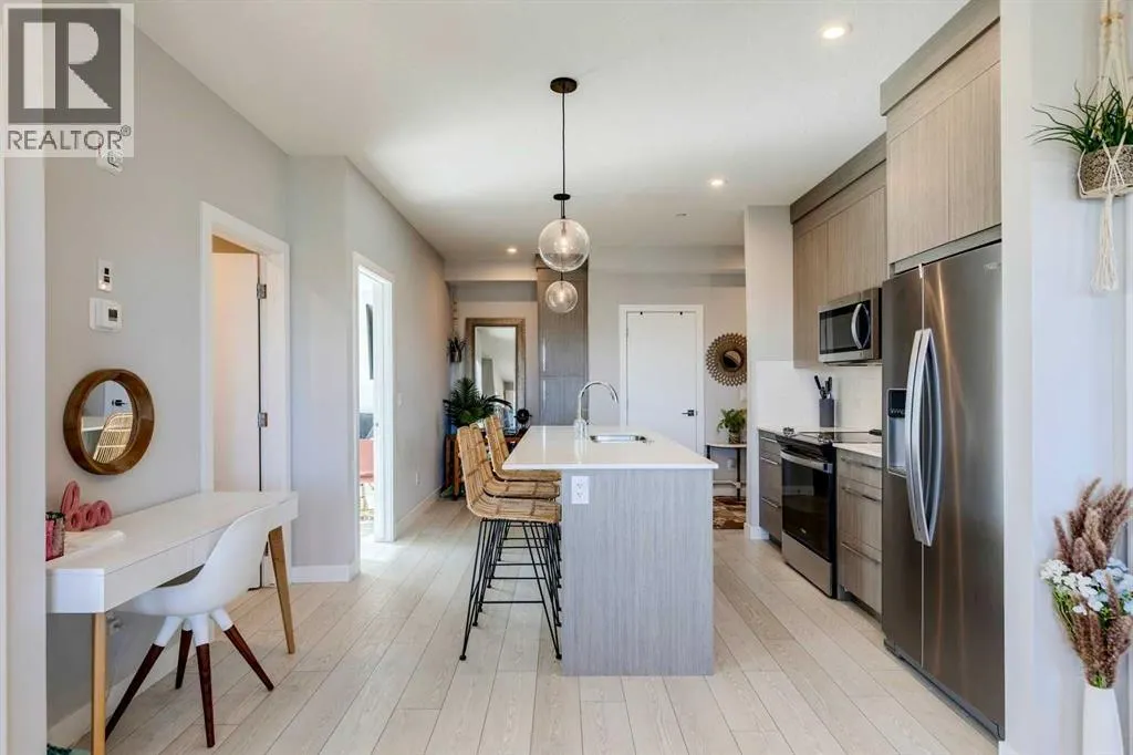 1305, 111 Wolf Creek Drive SE