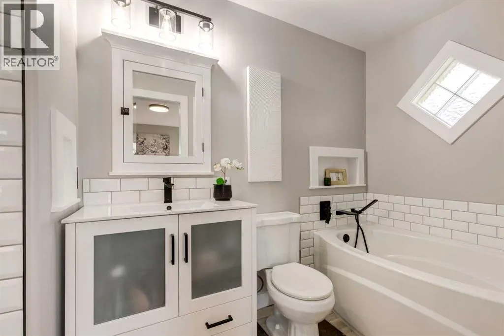 16 Hidden Valley Gardens NW
