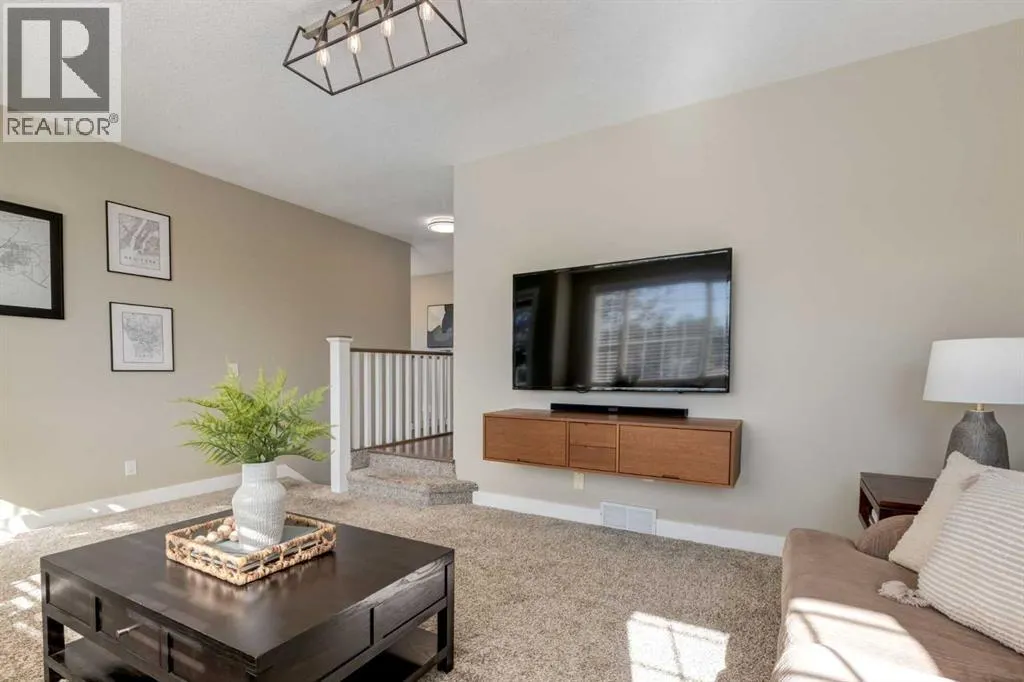 16 Hidden Valley Gardens NW