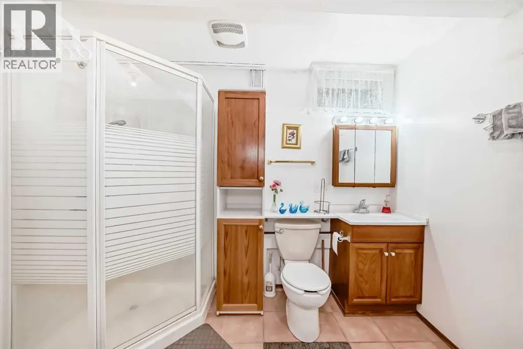 15 Whitewood Bay NE