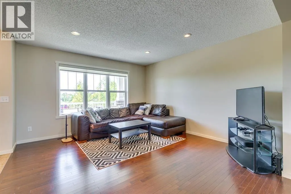 156 Wentworth Square SW