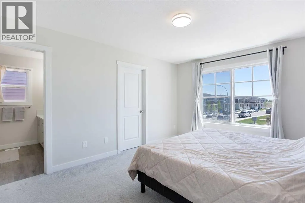 80 Belvedere Park SE