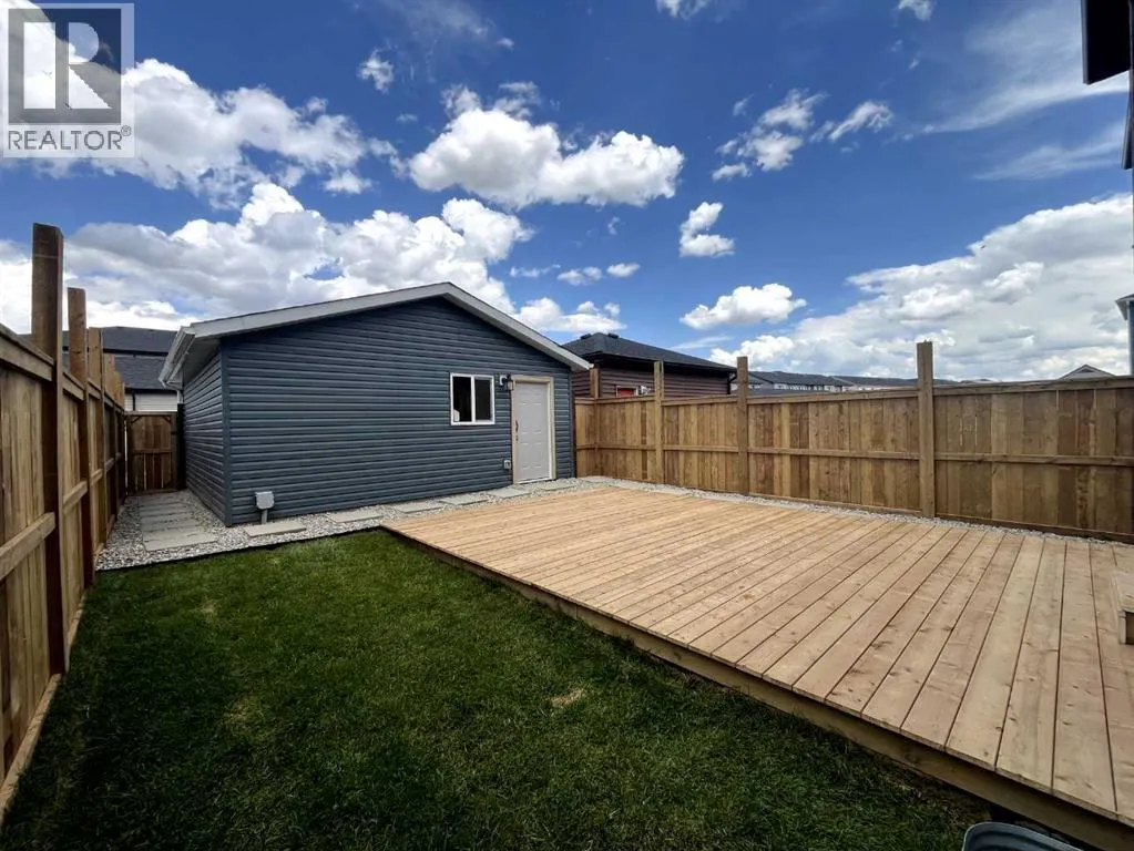 80 Belvedere Park SE