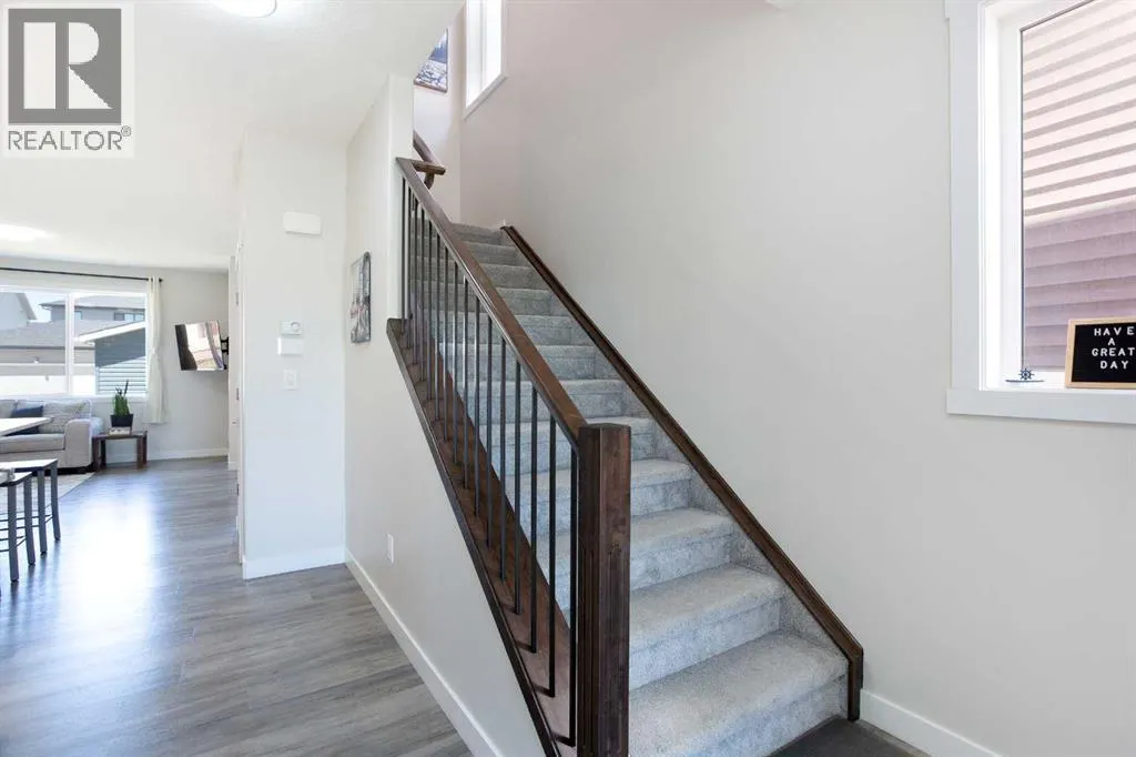 80 Belvedere Park SE