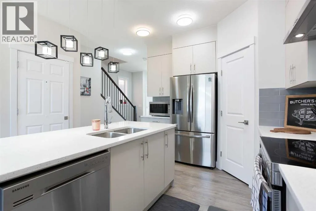 80 Belvedere Park SE