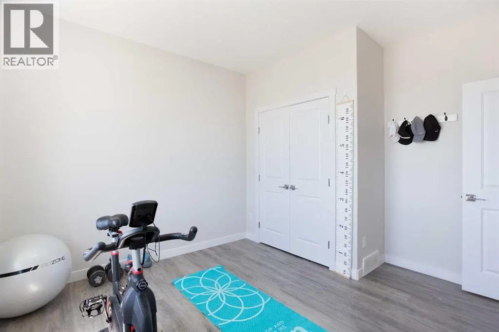 80 Belvedere Park SE