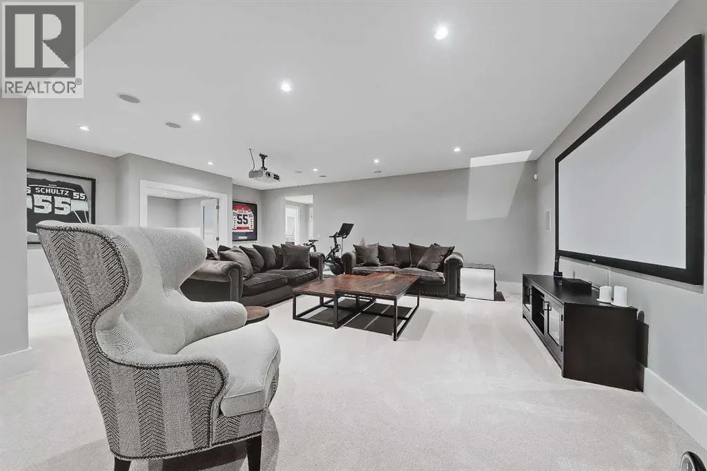 2 Granville Crescent SW