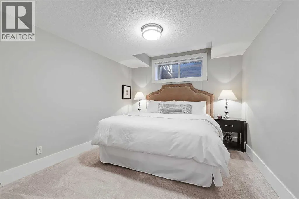 2 Granville Crescent SW