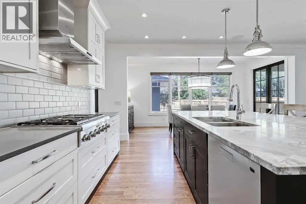 2 Granville Crescent SW