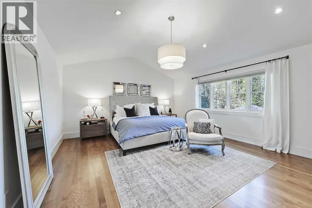 2 Granville Crescent SW