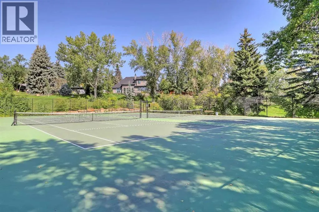 2 Granville Crescent SW