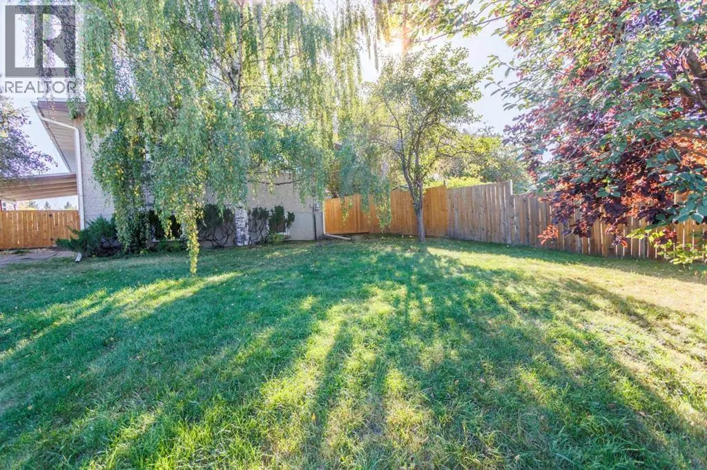 83 Brazeau Crescent SW