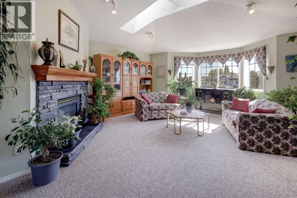 246 Harvest Oak Rise NE