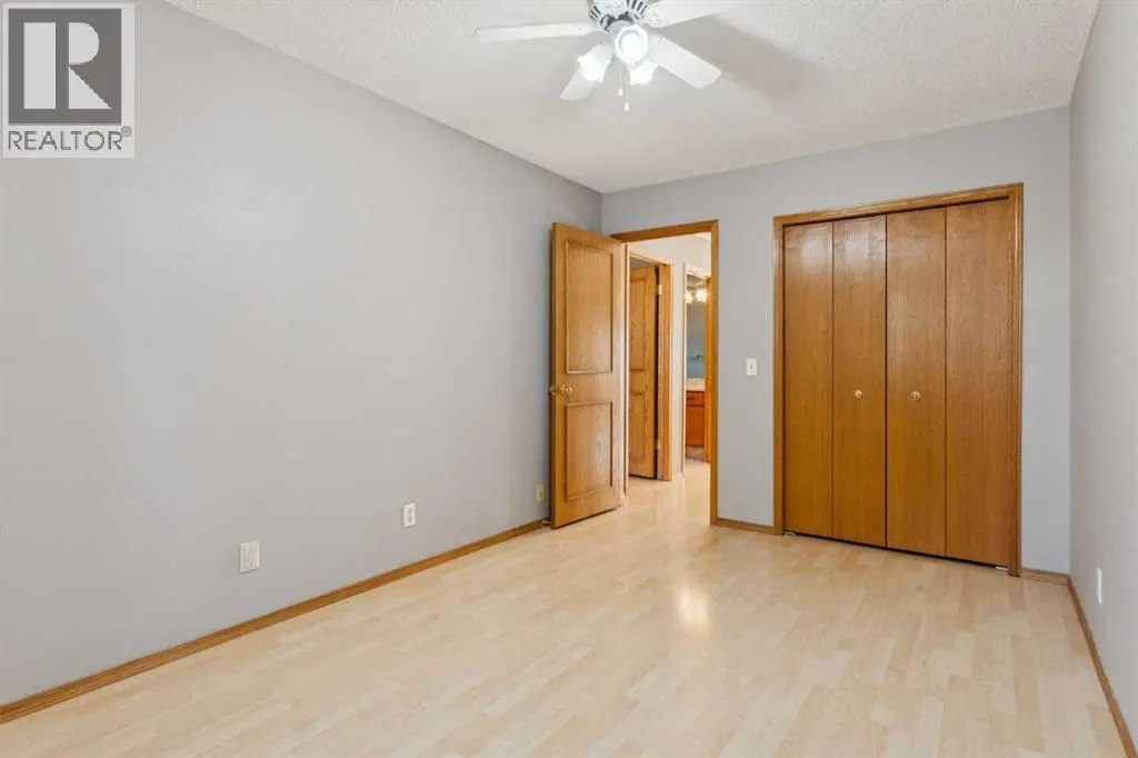 156 Edgevalley Circle NW