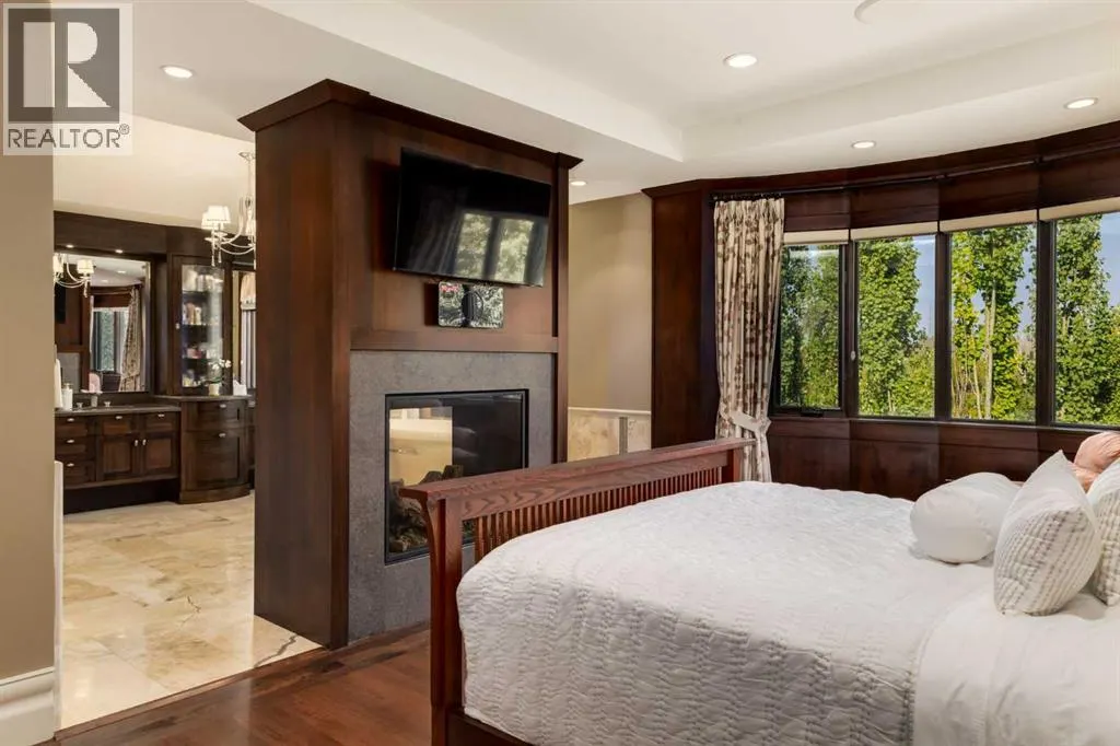 4 Aspen Ridge Bay SW