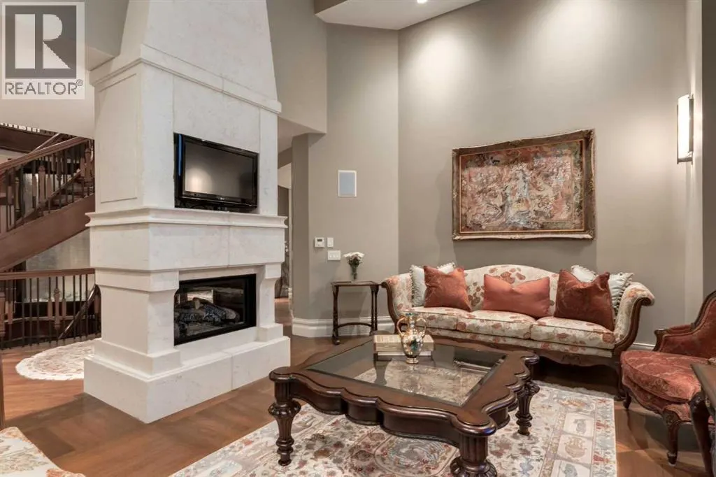 4 Aspen Ridge Bay SW