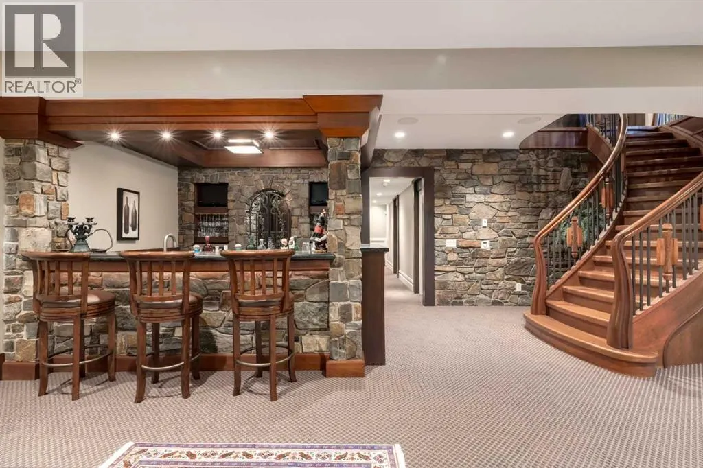 4 Aspen Ridge Bay SW