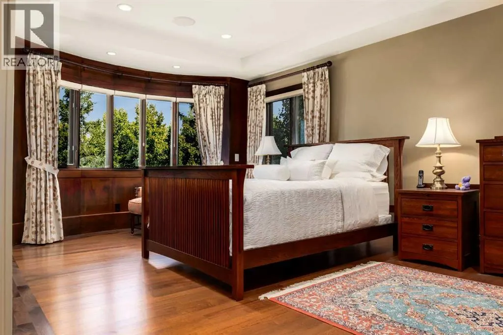 4 Aspen Ridge Bay SW