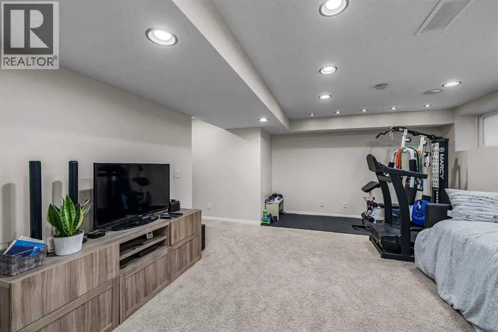 17 Cranford Place SE