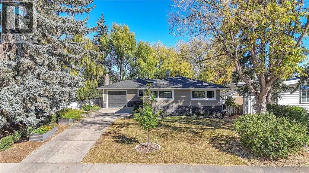 74 Walnut Drive SW
