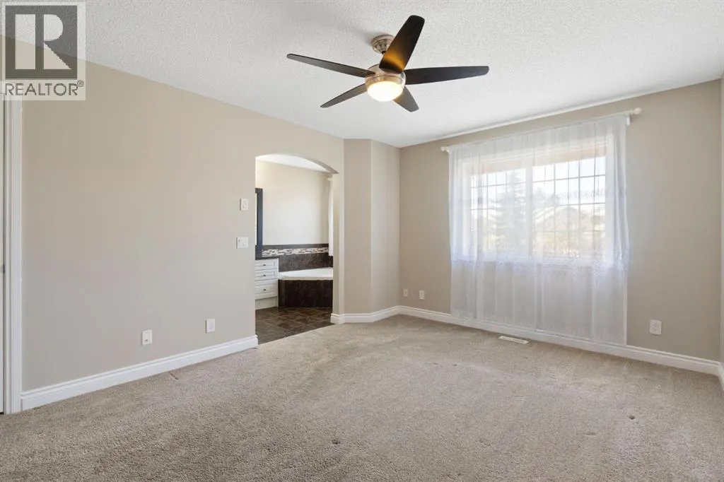 59 Panorama Hills Road NW