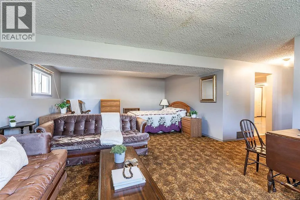3 Ross Heights Green SE