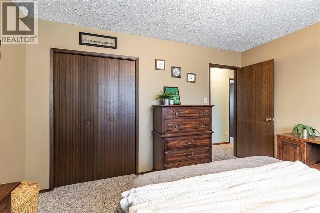 3 Ross Heights Green SE