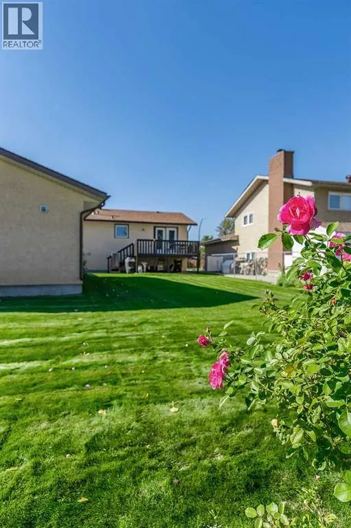 3 Ross Heights Green SE