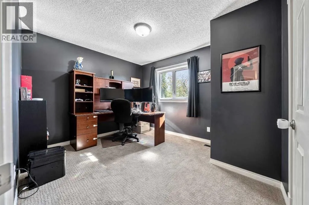 135 Westridge Close