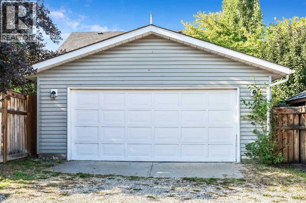 135 Westridge Close