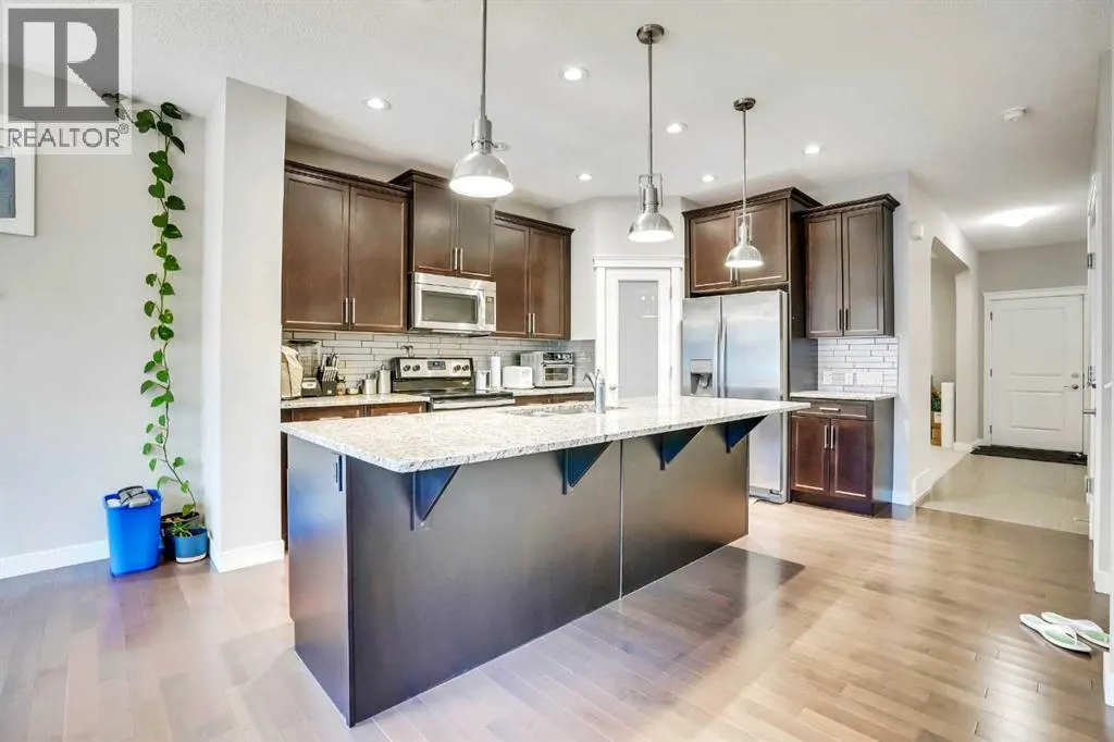 39 Redstone Road NE