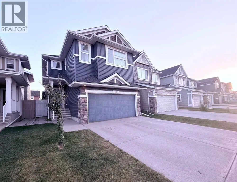 39 Redstone Road NE