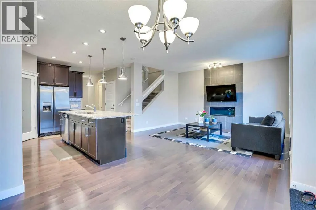 39 Redstone Road NE