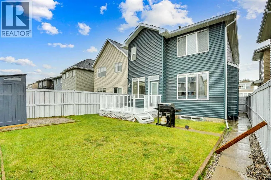 39 Redstone Road NE