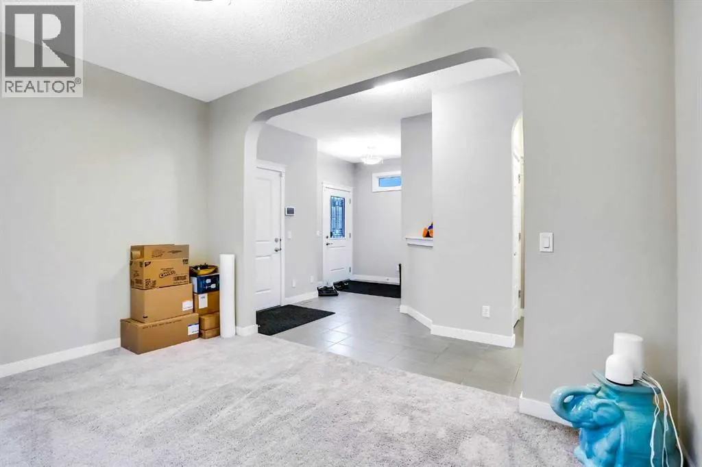 39 Redstone Road NE