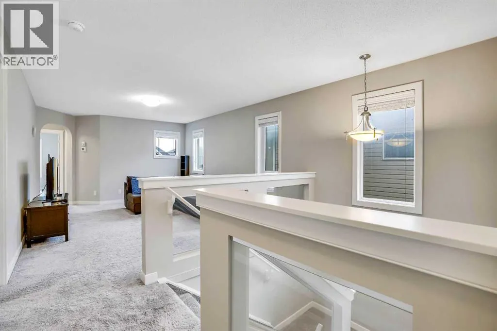 39 Redstone Road NE