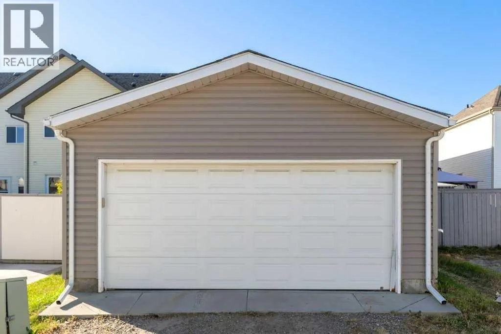 30 Copperpond Place SE