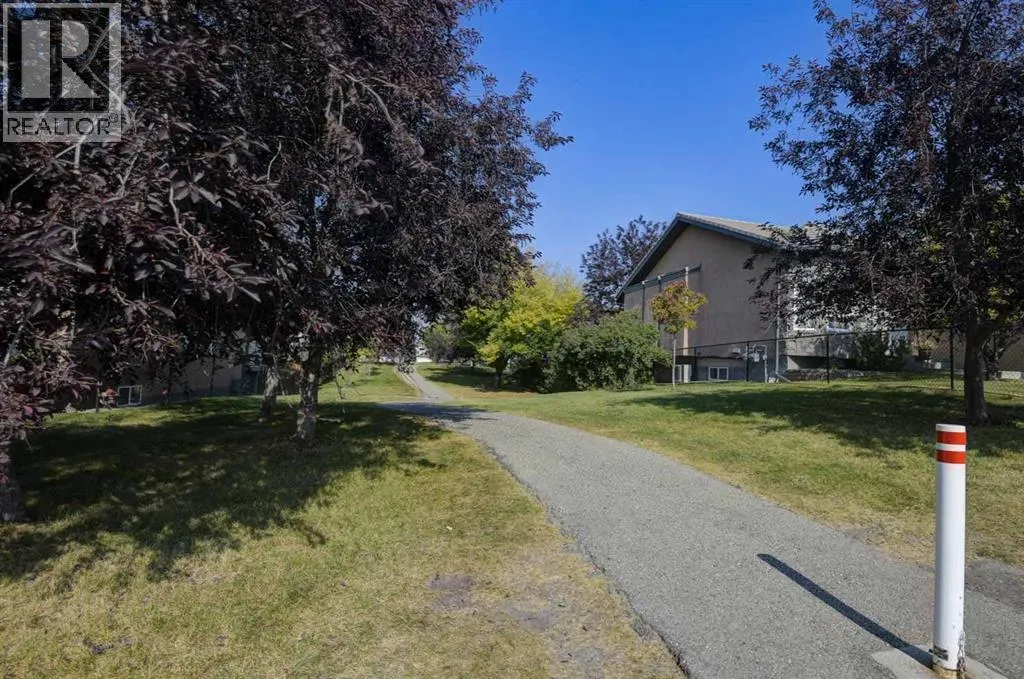 78 Shannon Estates Terrace SW