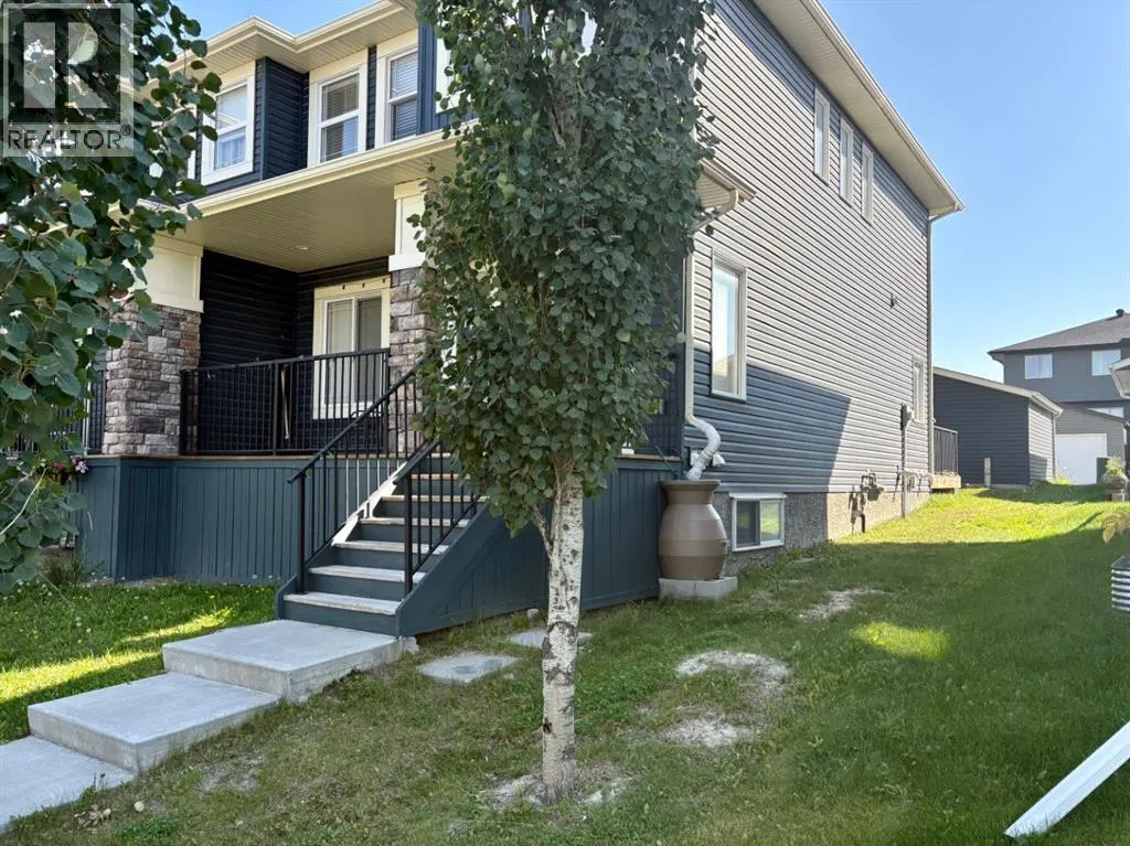 2744 KINGS HEIGHTS Gate SE
