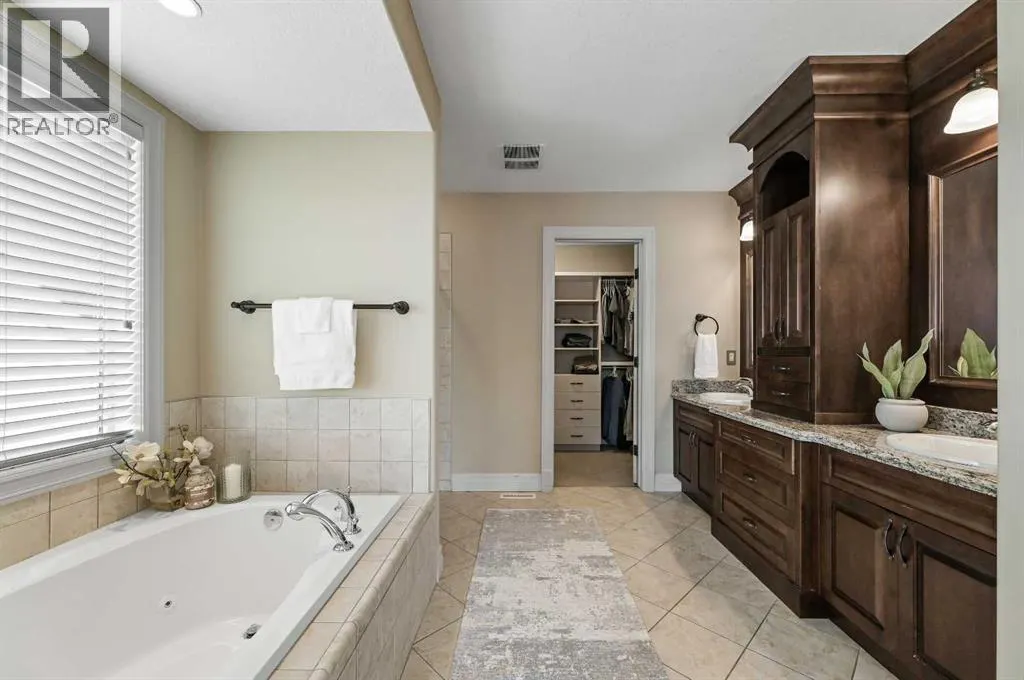 147 Coopers Hill SW