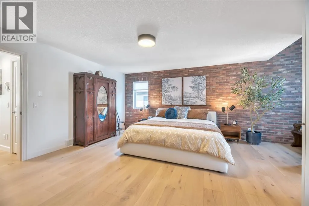47 Cranleigh Green SE