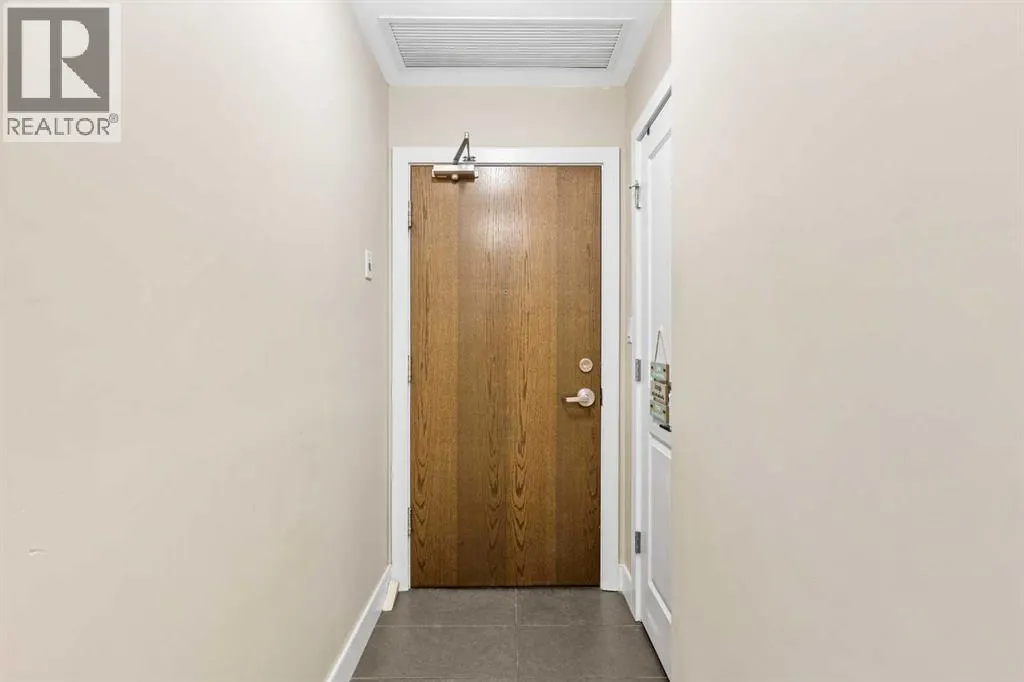 1403, 99 Spruce Place SW