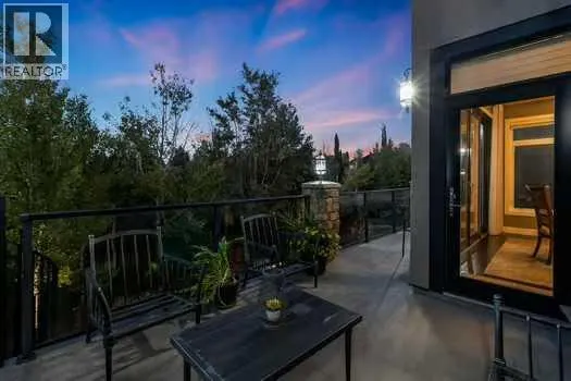 41 Evergreen Mount SW