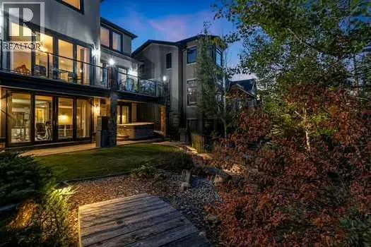 41 Evergreen Mount SW