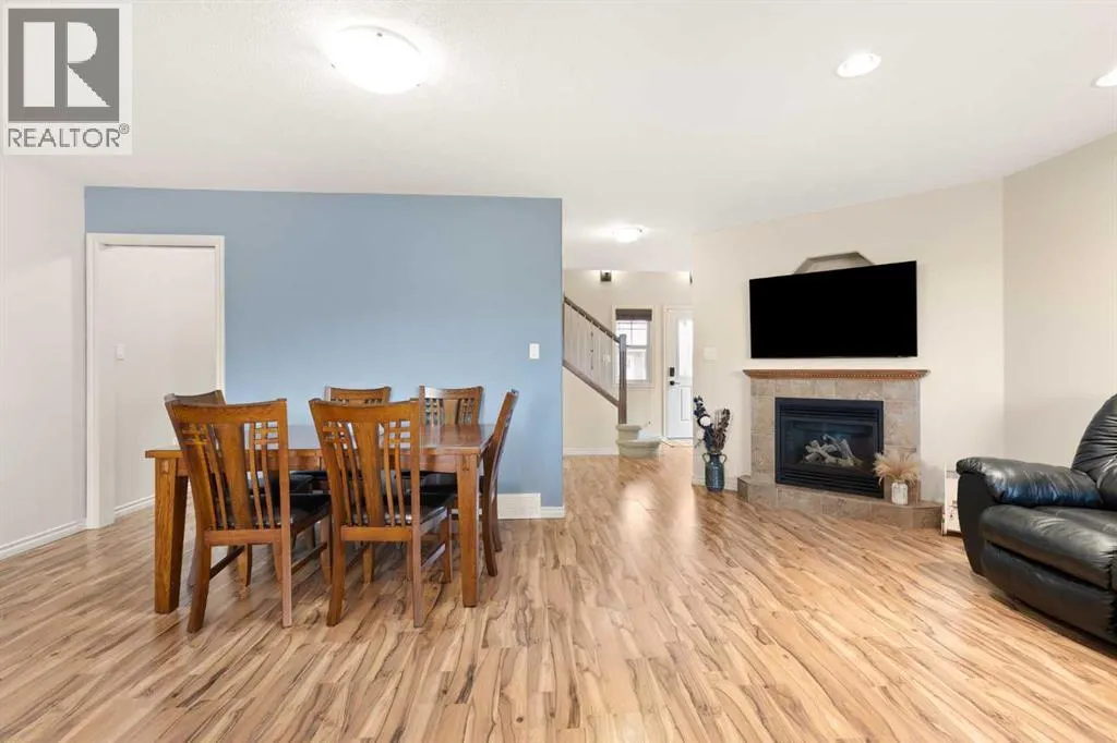 130 Ranchman Crescent NE