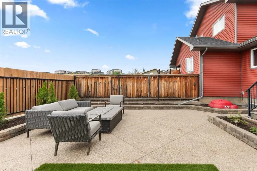 130 Ranchman Crescent NE